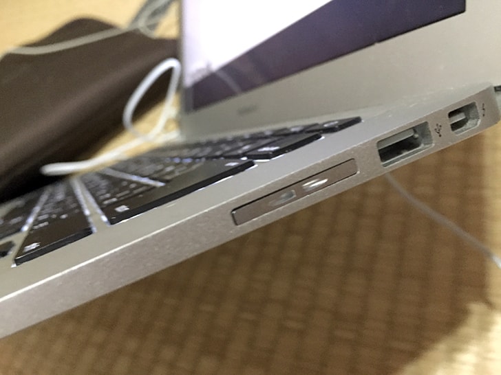MacBook Airの容量不足にはこれ！MiniDrive Airを使おう！！
