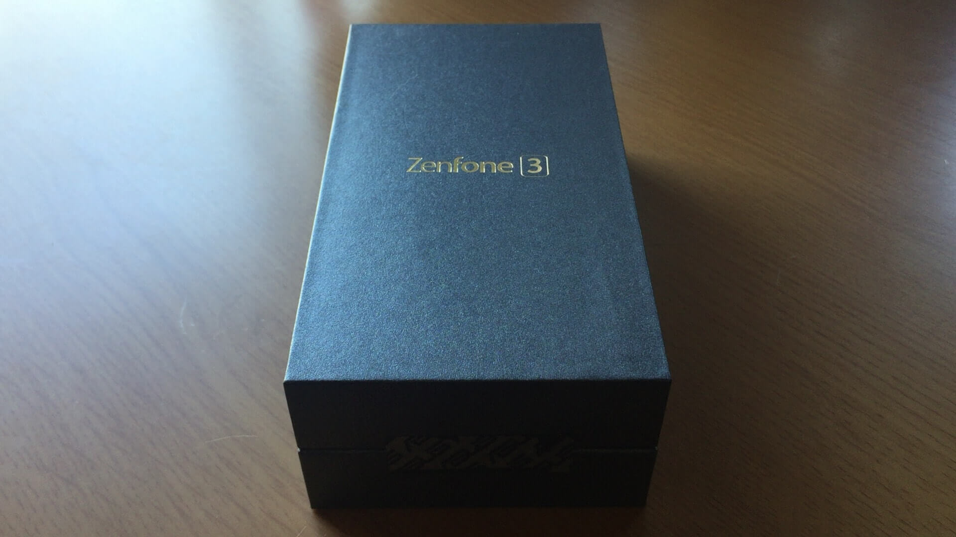 ZenFone 3開封！ZenTourで受け取ったZenFoneの外観チェック